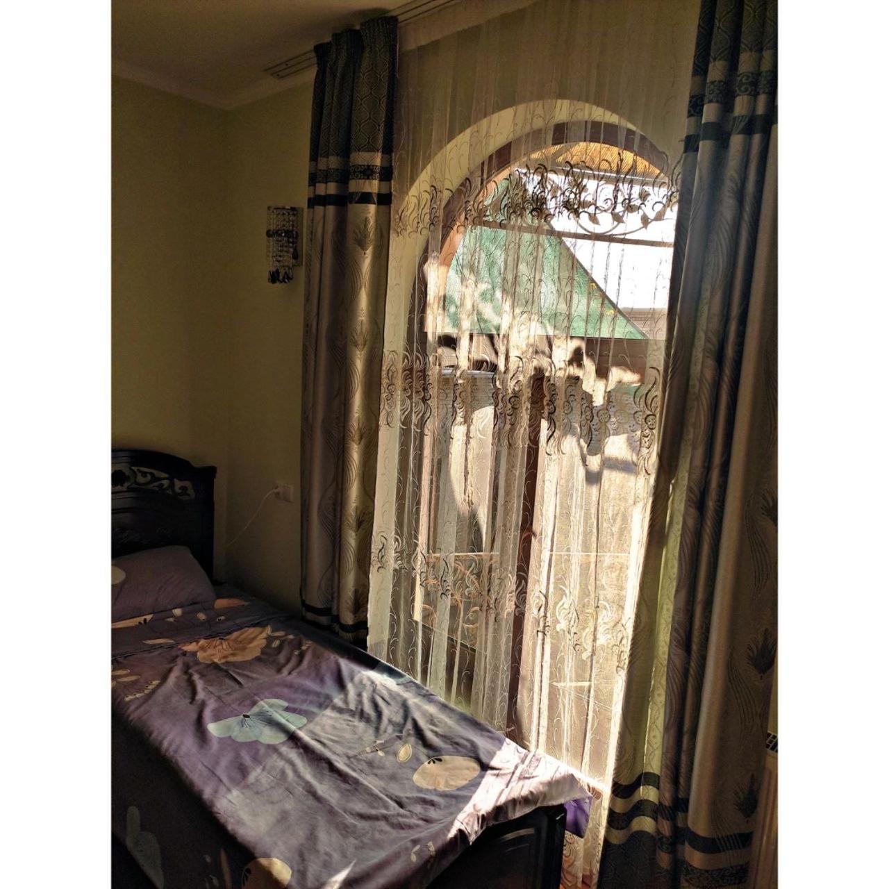 Rahmat Guesthouse Buxoro Luaran gambar